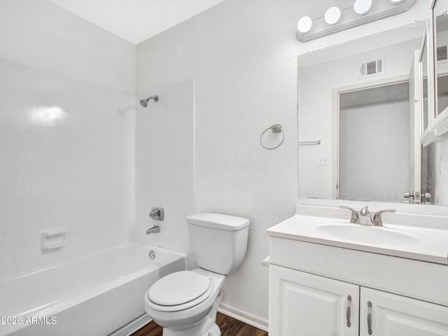 1842 E GROVE Circle, Mesa, AZ 85204