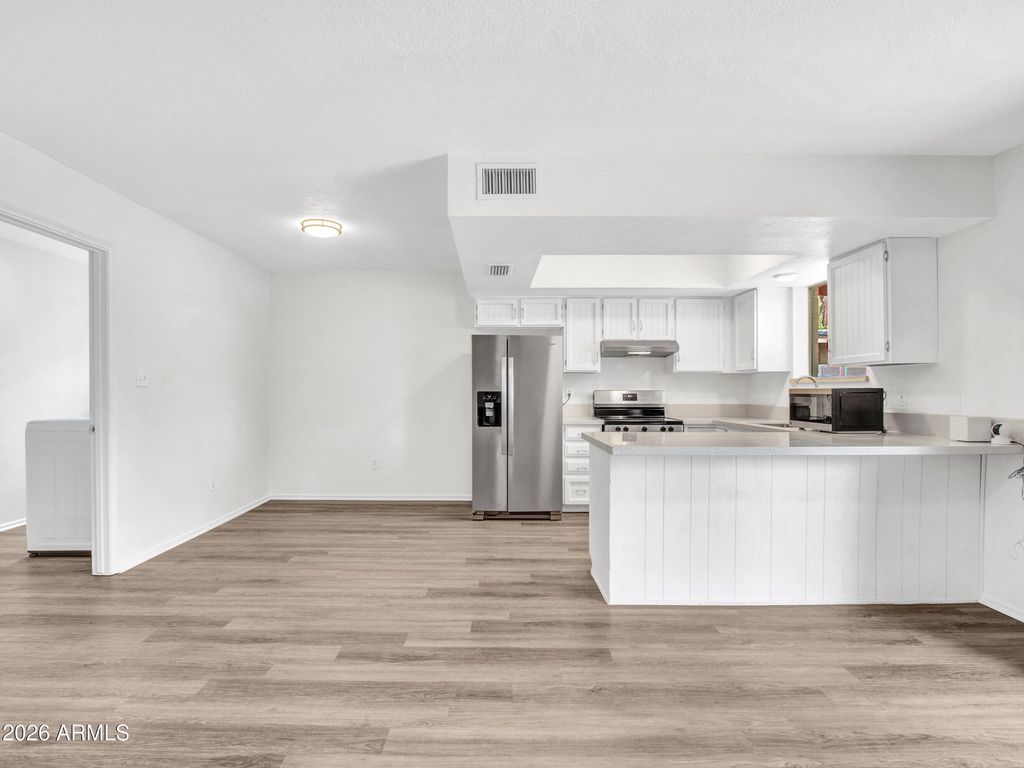 1842 E GROVE Circle, Mesa, AZ 85204 — photo 3