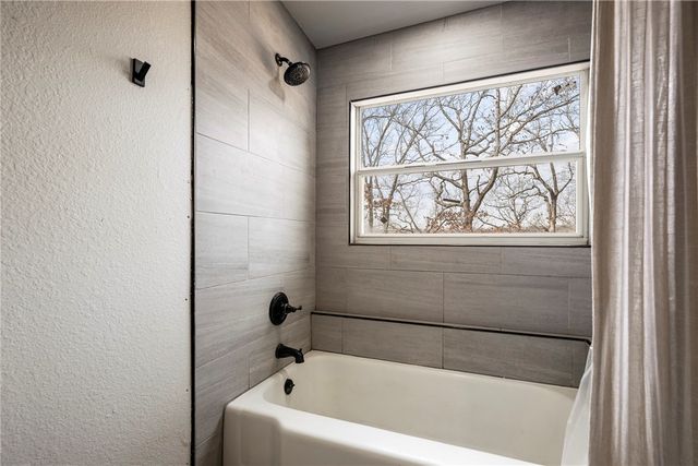 14206 Sugar Mountain Road, West Fork, AR 72774