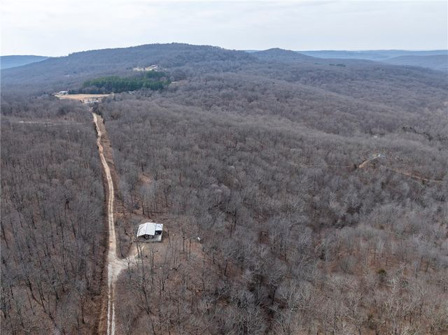 14206 Sugar Mountain Road, West Fork, AR 72774