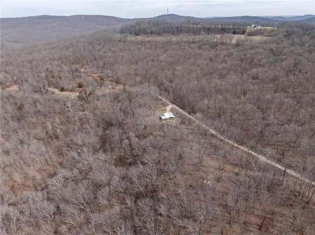 14206 Sugar Mountain Road, West Fork, AR 72774