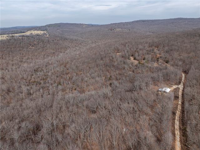 14206 Sugar Mountain Road, West Fork, AR 72774