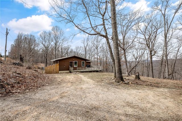 14206 Sugar Mountain Road, West Fork, AR 72774