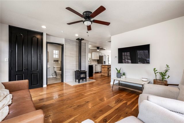 14206 Sugar Mountain Road, West Fork, AR 72774