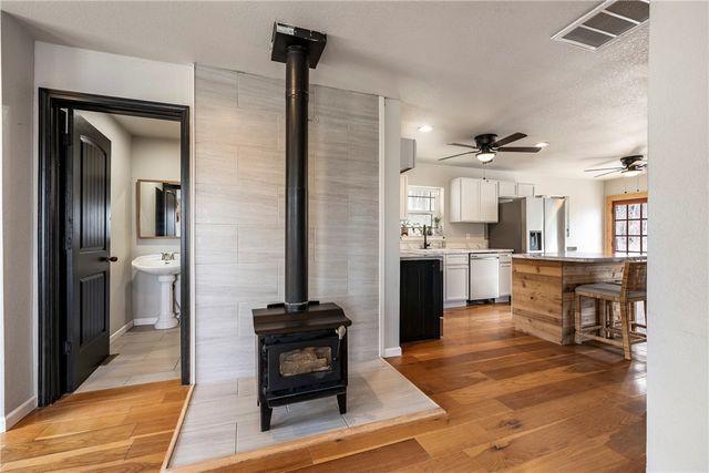 14206 Sugar Mountain Road, West Fork, AR 72774