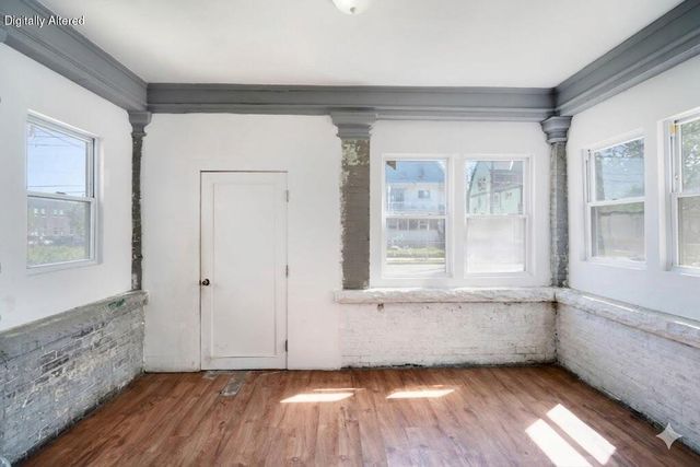 2000 Pierce STREET, Milwaukee, WI 53204