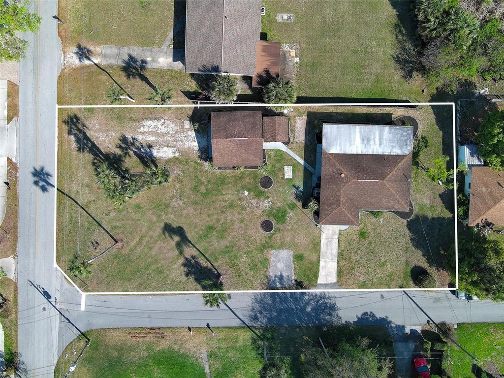 Image 38 of property listing at 11 SWAN AVENUE, New Smyrna Beach, FL 32168