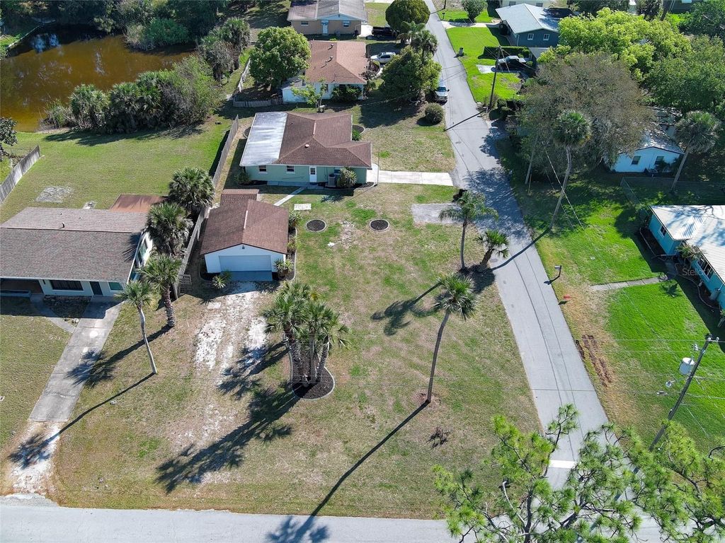 Image 46 of property listing at 11 SWAN AVENUE, New Smyrna Beach, FL 32168