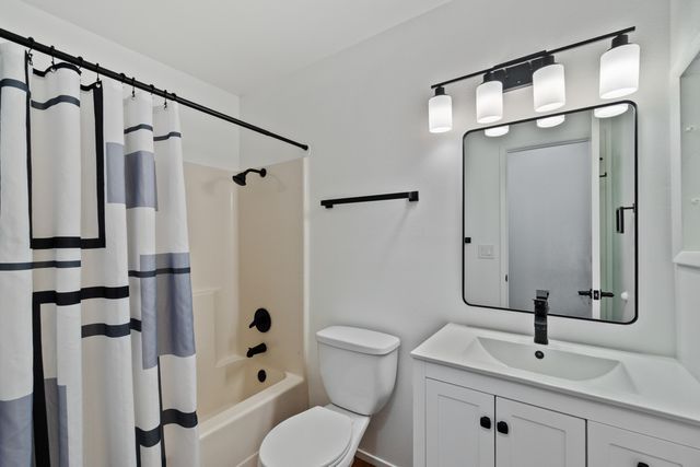 2623 Marvin Trail, Redding, CA 96001