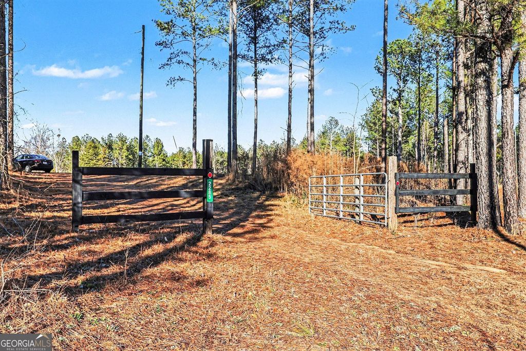 2285 Cherokee Road, Comer, GA 30629 — photo 2