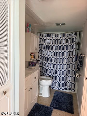 1724 Pine Valley DR 202, Fort Myers, FL 33907