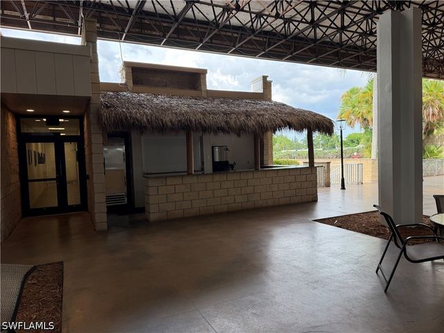 1724 Pine Valley DR 202, Fort Myers, FL 33907