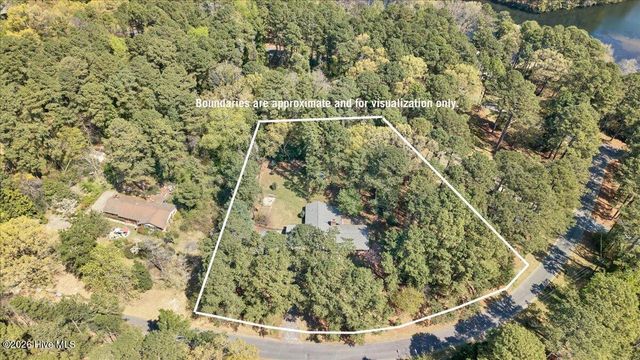 109 Grampian Way, Southern Pines, NC 28387