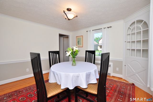 19 Fennbrook Road, West Hartford, CT 06119