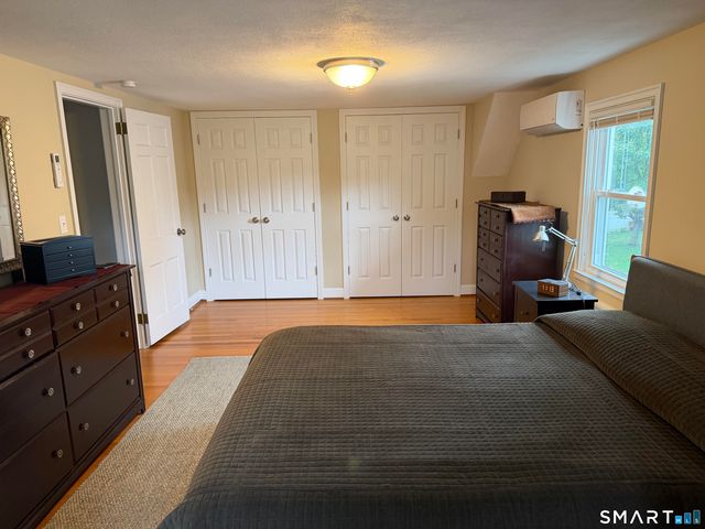 19 Fennbrook Road, West Hartford, CT 06119