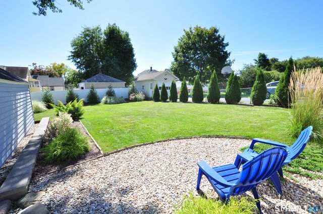 19 Fennbrook Road, West Hartford, CT 06119
