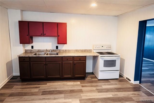 490 19th Street, Niagara Falls, NY 14303