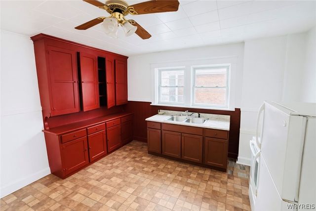 490 19th Street, Niagara Falls, NY 14303