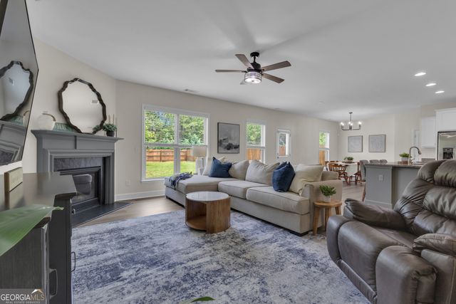 206 Roundwood Way, Peachtree City, GA 30269