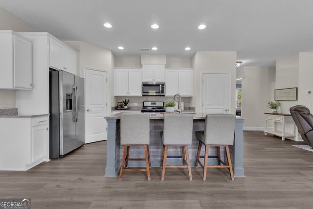 206 Roundwood Way, Peachtree City, GA 30269
