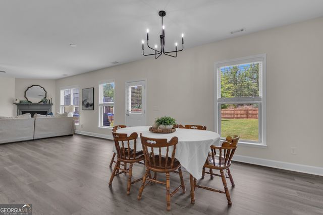 206 Roundwood Way, Peachtree City, GA 30269