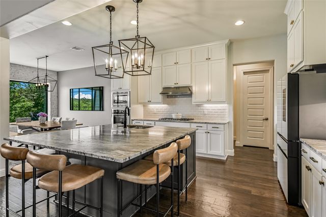 810 Crestone Stream DR, Austin, TX 78738