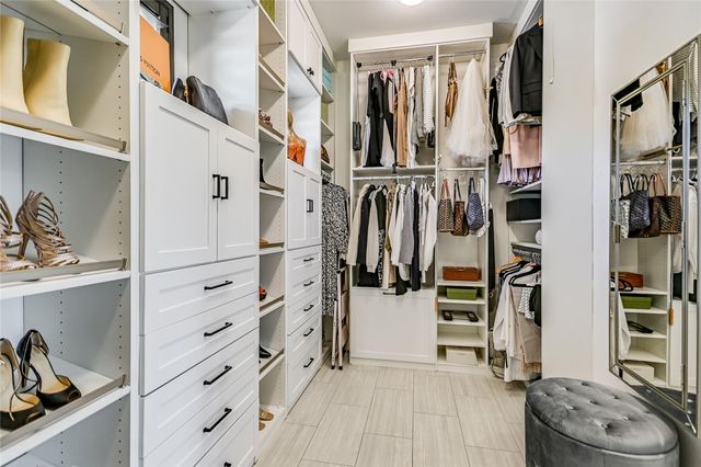 810 Crestone Stream DR, Austin, TX 78738