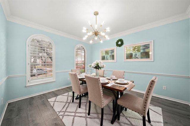 2402 Great Oaks Drive, Missouri City, TX 77459