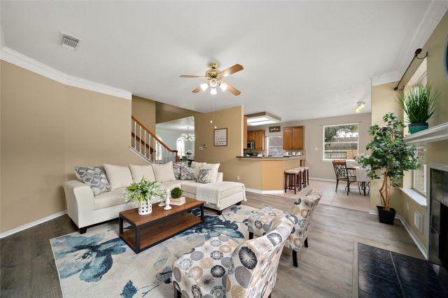 2402 Great Oaks Drive, Missouri City, TX 77459