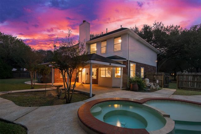 2402 Great Oaks Drive, Missouri City, TX 77459