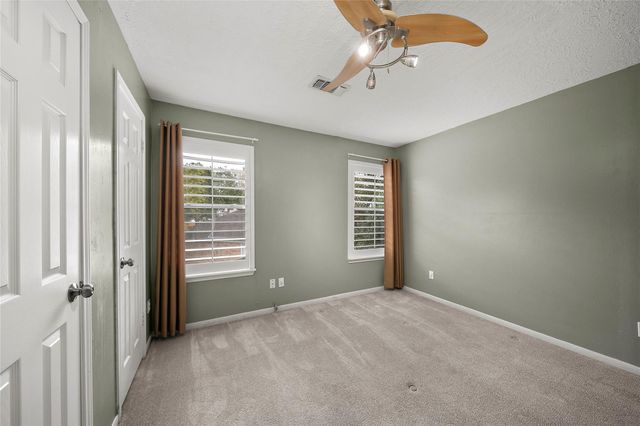 2402 Great Oaks Drive, Missouri City, TX 77459