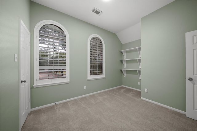 2402 Great Oaks Drive, Missouri City, TX 77459