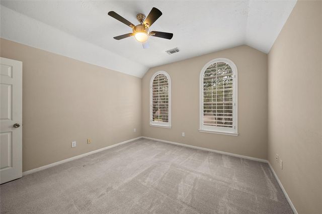 2402 Great Oaks Drive, Missouri City, TX 77459