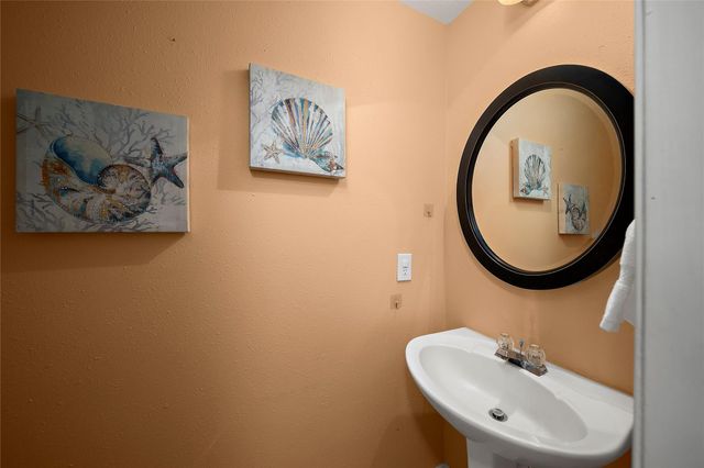 2402 Great Oaks Drive, Missouri City, TX 77459