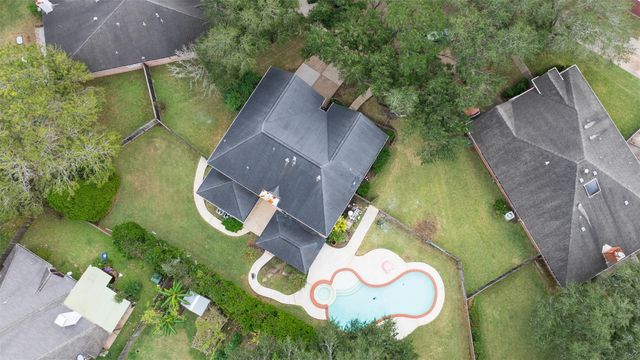 2402 Great Oaks Drive, Missouri City, TX 77459