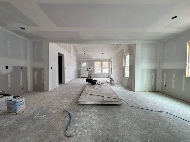 3708 Grayston Avenue, Fort Wayne, IN 46806