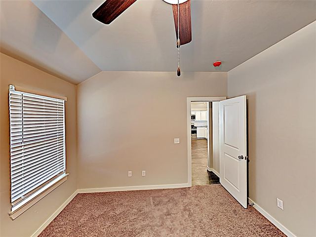 1045 Creekside Drive, Choctaw, OK 73020