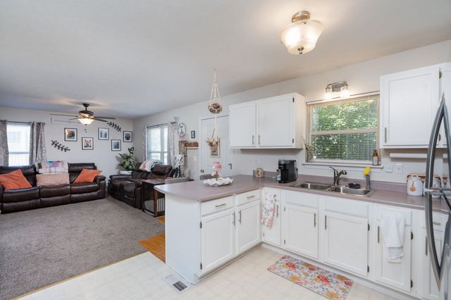 1404 PEACH ST, Waynesboro, VA 22980