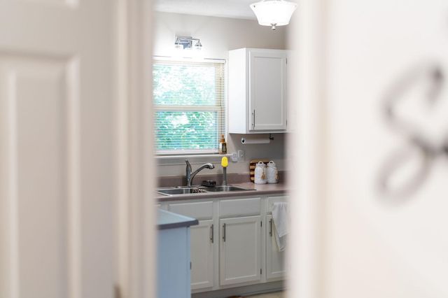 1404 PEACH ST, Waynesboro, VA 22980
