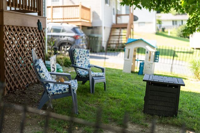 1404 PEACH ST, Waynesboro, VA 22980