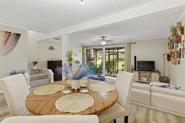 654 LAKE VILLAS DRIVE 654, Altamonte Springs, FL 32701