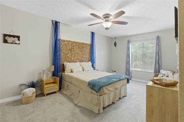 654 LAKE VILLAS DRIVE 654, Altamonte Springs, FL 32701