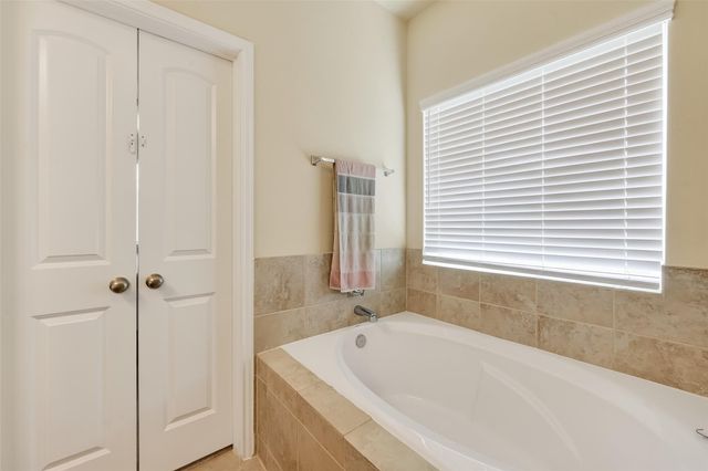 6215 Prince Place Drive, Rosenberg, TX 77471