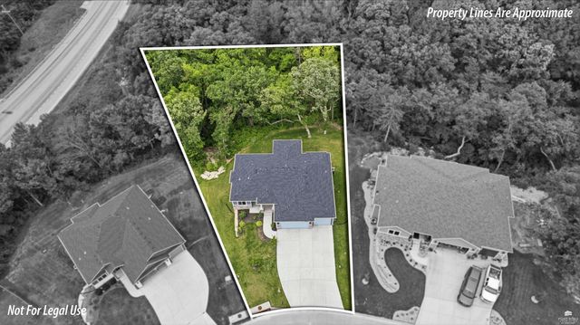 718 Fossilridge Circle, Manhattan, KS 66503