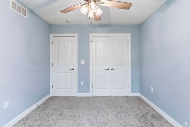 718 Fossilridge Circle, Manhattan, KS 66503