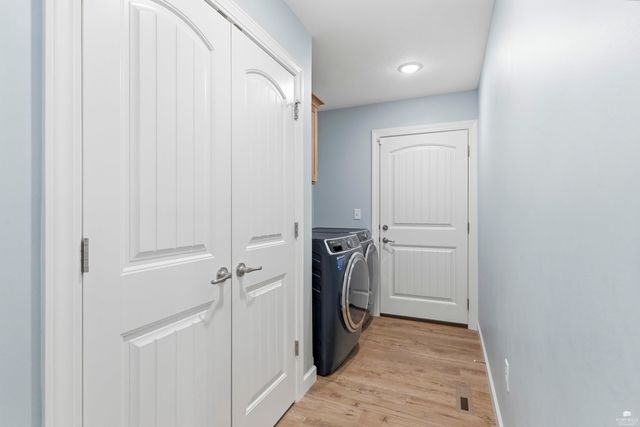 718 Fossilridge Circle, Manhattan, KS 66503
