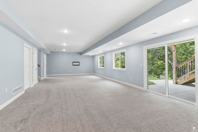 718 Fossilridge Circle, Manhattan, KS 66503