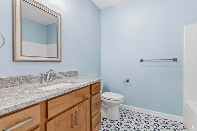 718 Fossilridge Circle, Manhattan, KS 66503