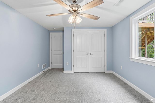718 Fossilridge Circle, Manhattan, KS 66503