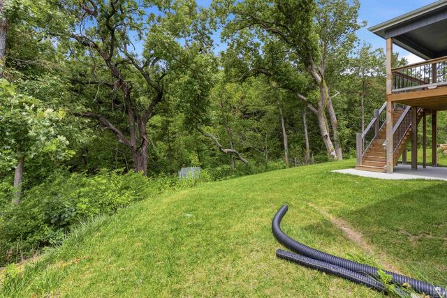 718 Fossilridge Circle, Manhattan, KS 66503